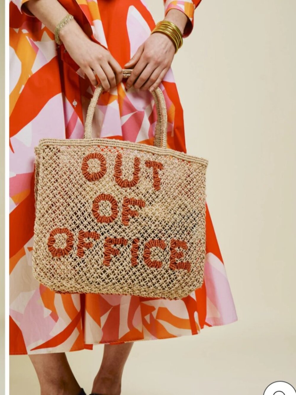 The Jacksons Woven Tote "EUC" - Picture 15 of 16